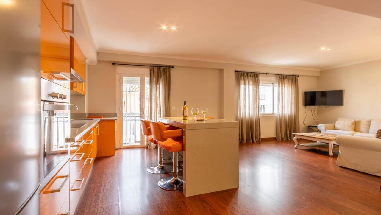 Apartamento Arenal - 3 Habitaciones Sevilla Eksteriør bilde
